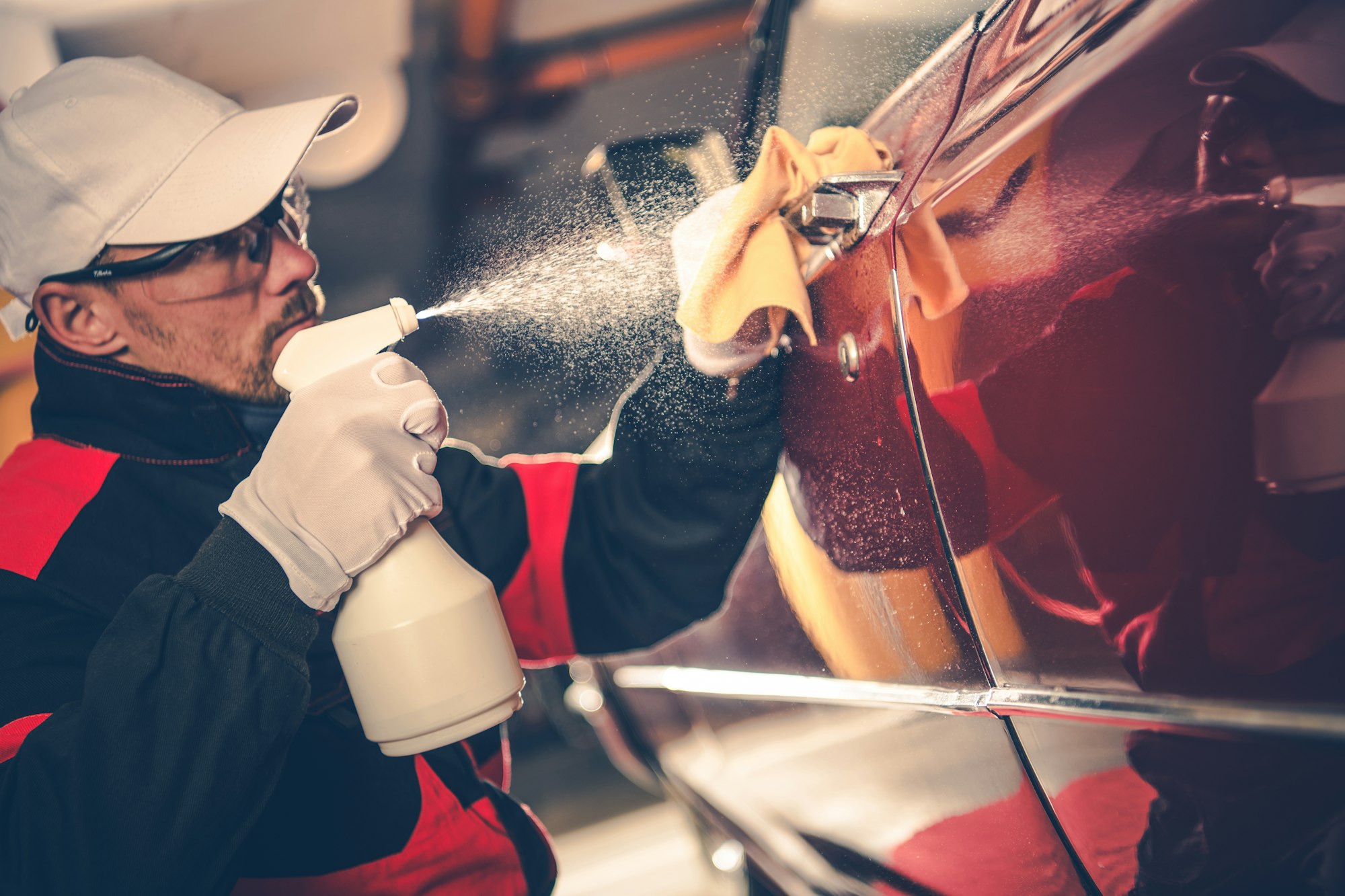 cleaning-american-classic-car.jpg